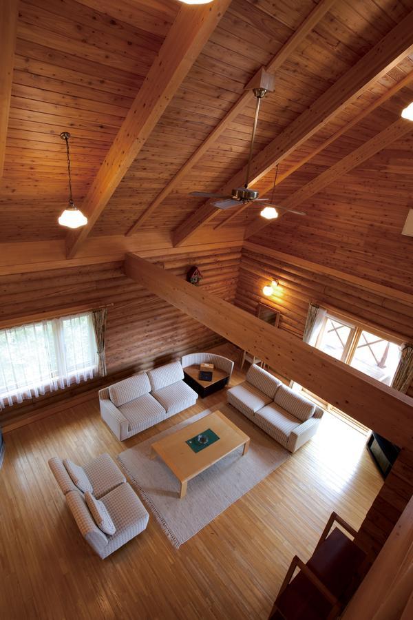 Log Hotel Larch Lake Kanayama Minamifurano Bagian luar foto